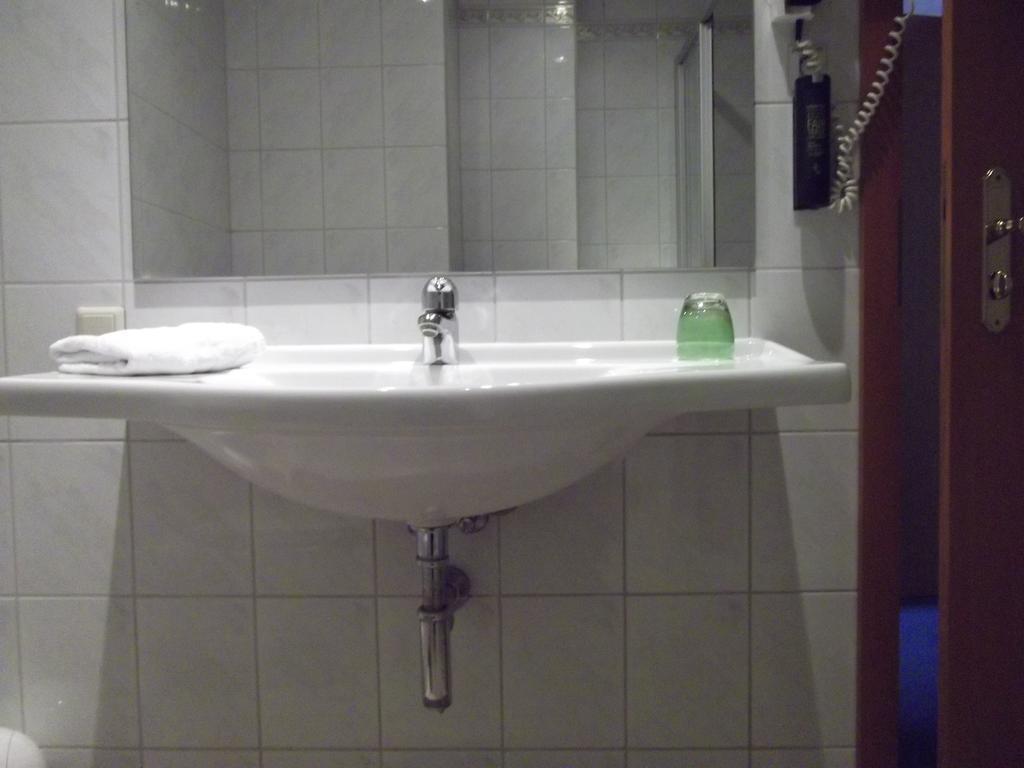 Atrium Hotel Crimmitschau Szoba fotó